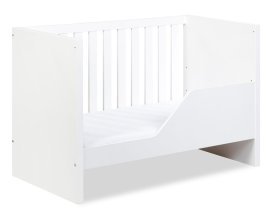 Otroška postelja Amelia z ograjico - 60x120 cm - bela